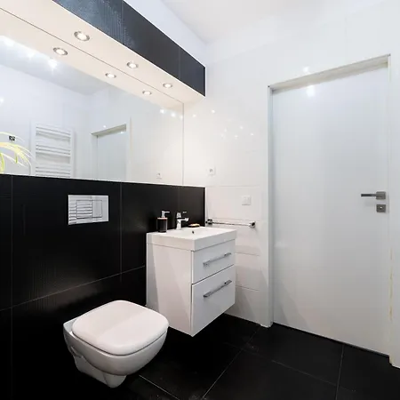 Karpia Deluxe Apartment *